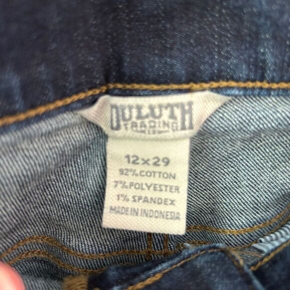 Women's Duluth Trading Company Size 12 x 29 Jeans -‎ Dark Wash Blue Straight Leg - Picture 3 of 6